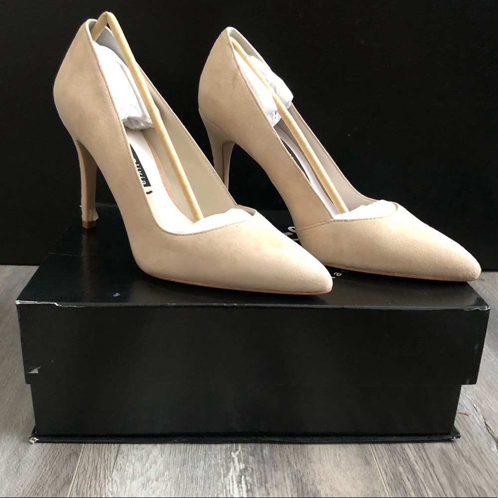 Alice + Olivia heels NW